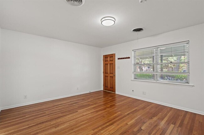 Building Photo - 4402 Terrilance Dr