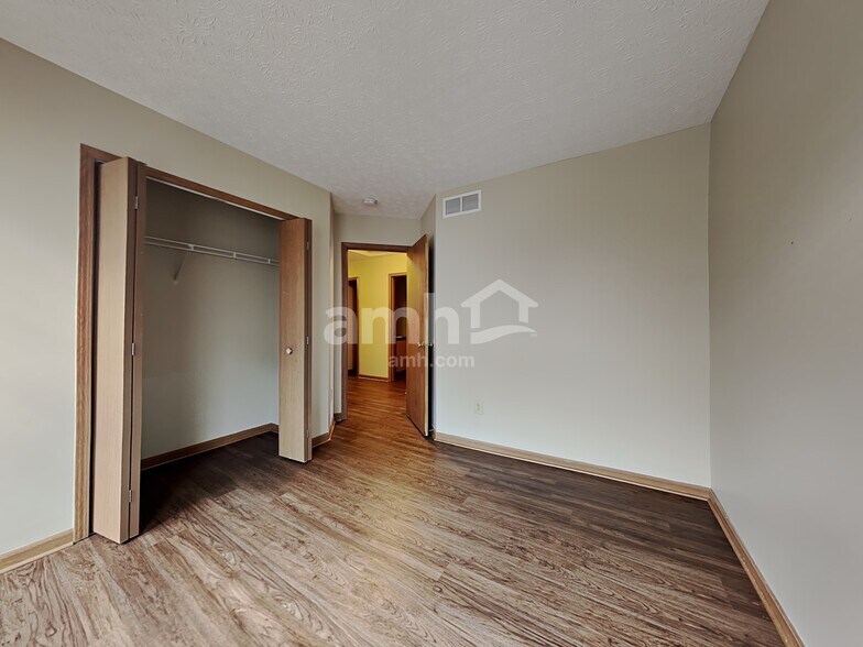 Building Photo - 6647 Hilmar Dr