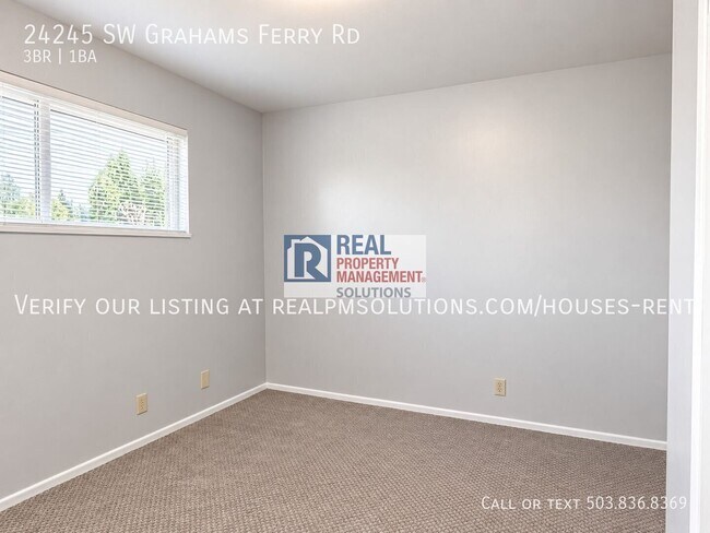 Building Photo - 24245 SW Grahams Ferry Rd