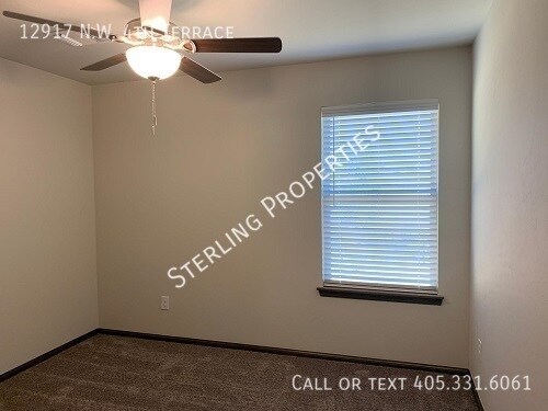 Building Photo - 12917 NW 4th Terrace