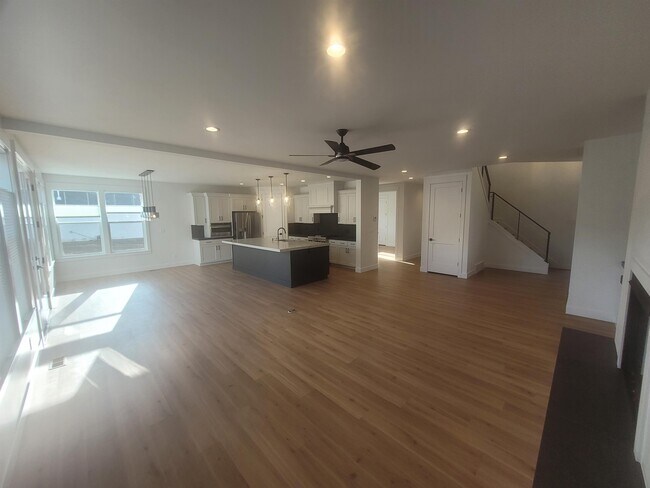 Building Photo - 1491 N Jerry Gertsch Ln