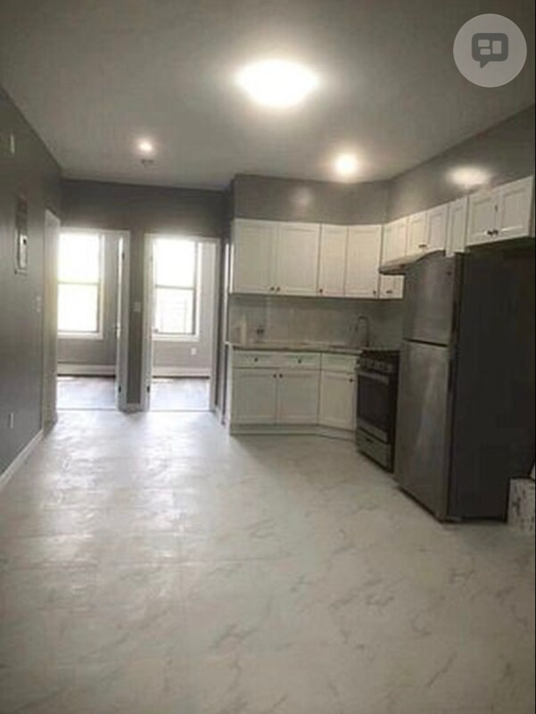 Building Photo - 93-38 43rd Ave