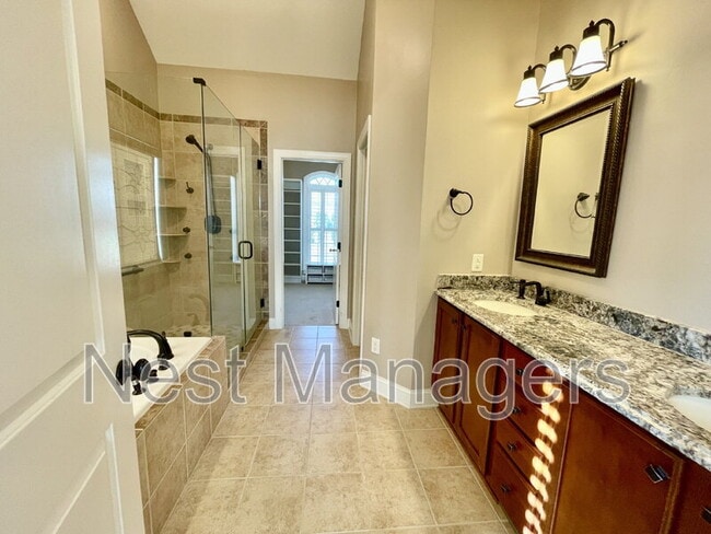 Building Photo - 2905 Deep Channel Ct