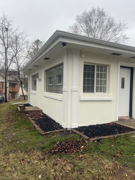 Side/back - 21272 W Shady Ln