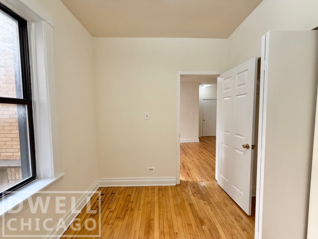 Building Photo - 1544 N Kedzie Ave