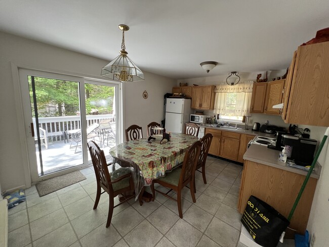 Building Photo - 368 Upper Wild Acrs Dr