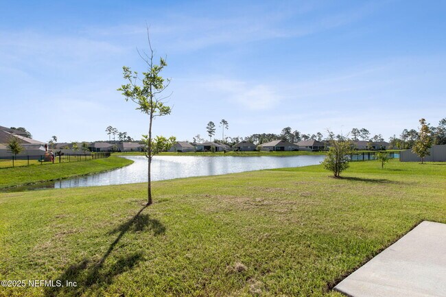 Building Photo - 65445 River Glen Pkwy