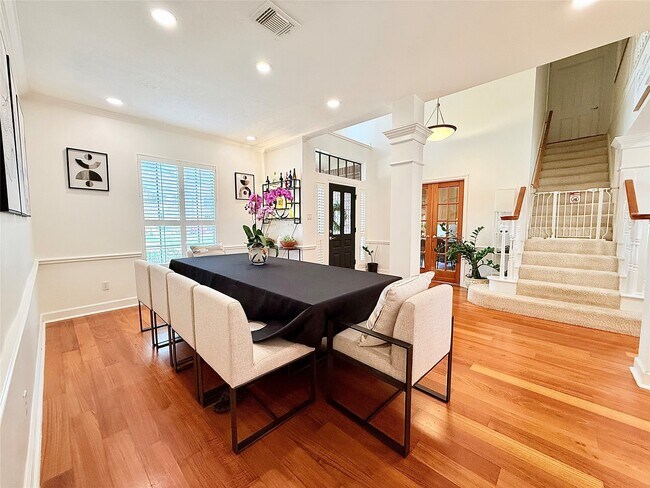 Building Photo - 16002 Garden Hill Ln