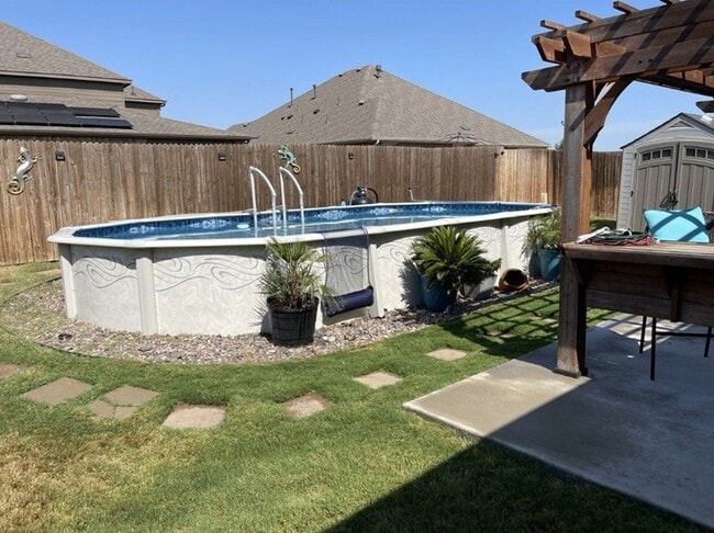 Building Photo - 2917 Grizzly Rd