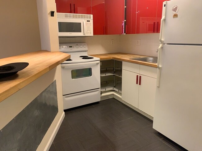 Building Photo - 1803 N 17th St