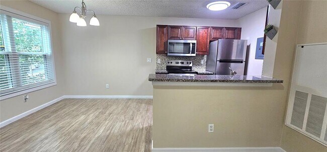 Building Photo - 732 Secret Harbor Ln