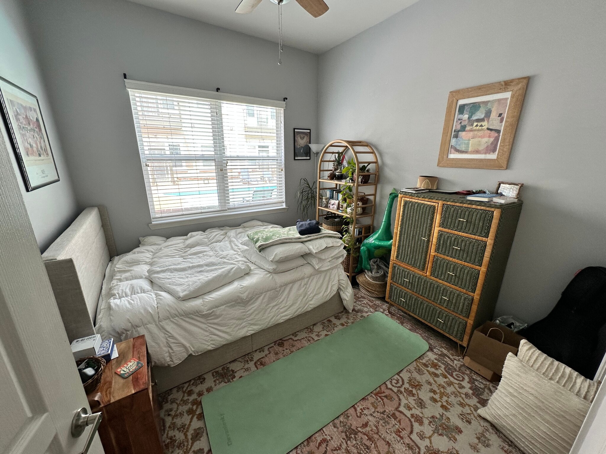Building Photo - 3000 Vanderbilt Pl