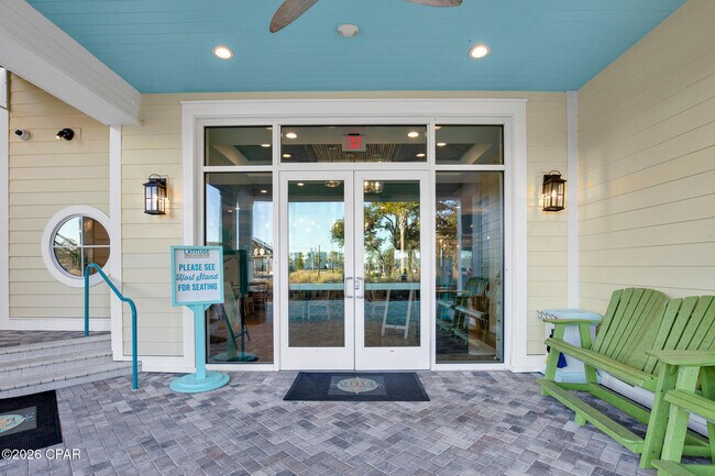 Building Photo - 9348 Daydream Dr