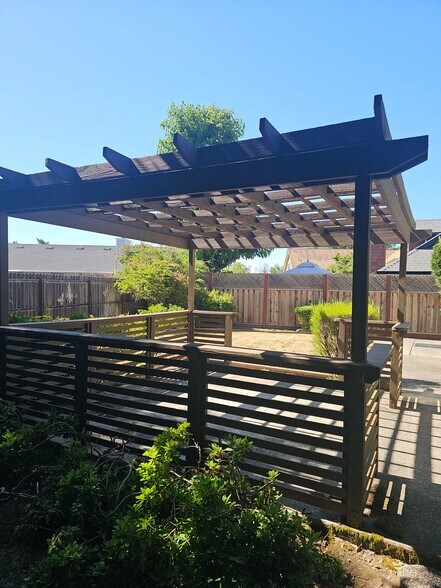 Building Photo - 1206 Rincon Meadows Ct