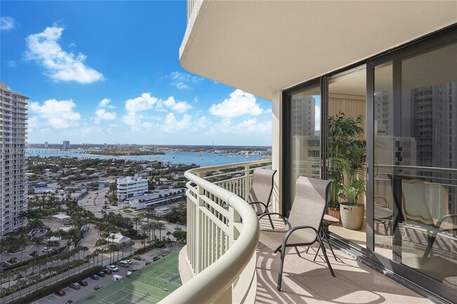 Building Photo - 3000 N Ocean Dr