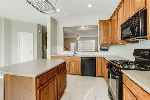 Building Photo - 449 Busher Dr