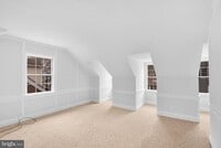 Building Photo - 123 N Washington St