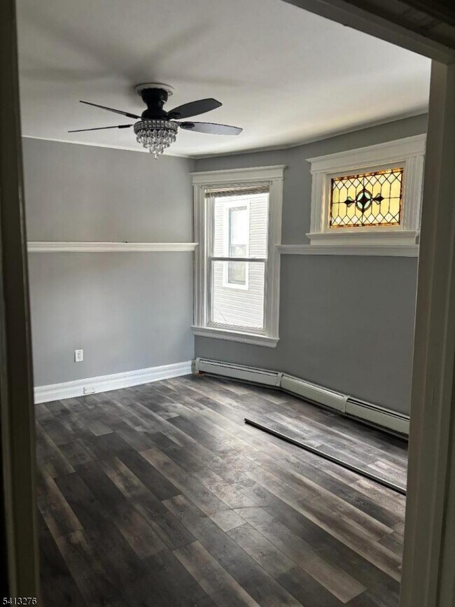 Building Photo - 110 N 19th St