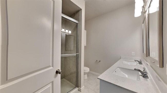 Building Photo - 11659 Split Oak Cir