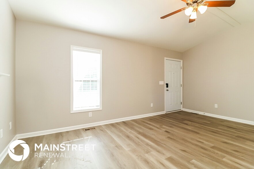 Building Photo - 1301 Poplar Ridge Rd