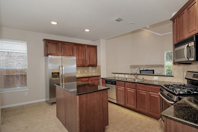 Building Photo - 47 N Spinning Wheel Cir