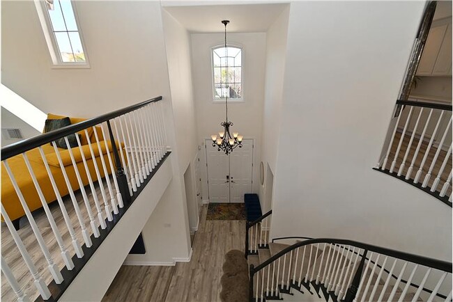 Building Photo - 829 Deer Spring Cir