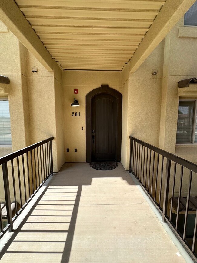 Building Photo - 1111 Gap Canyon Pkwy