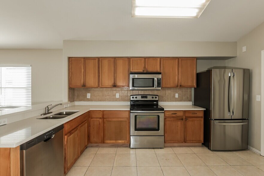 Building Photo - 12006 Butler Woods Cir