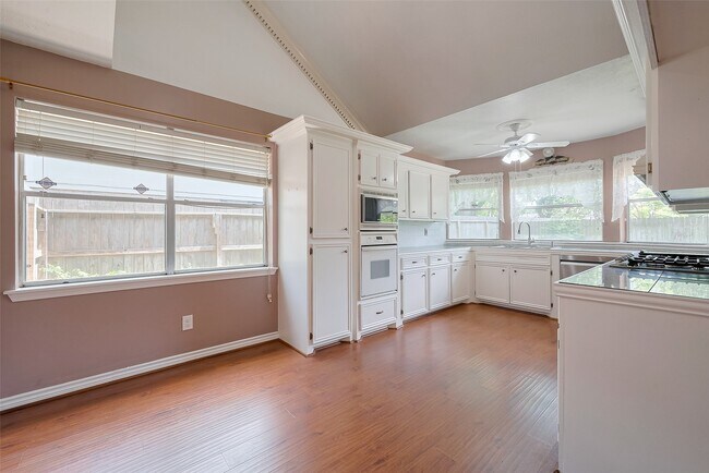 Building Photo - 1103 Cheyenne Meadows Dr