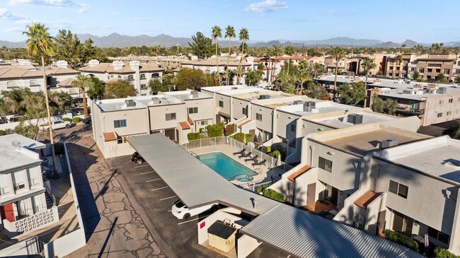 Building Photo - 7339 E Northland Dr