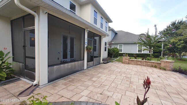 Building Photo - 127 Rockcreek Dr