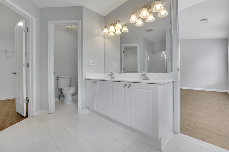 Building Photo - 13491 Spring View Dr