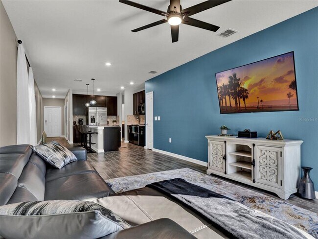 Building Photo - 462 Cool Summer Ln