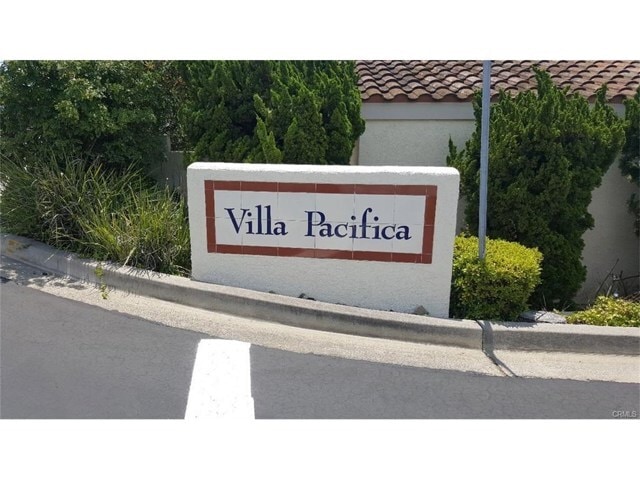 Building Photo - 31342 Paseo Del Sol