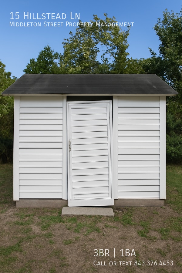 Building Photo - 15 Hillstead Ln