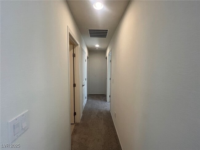Building Photo - 89 Palm Pk Ct