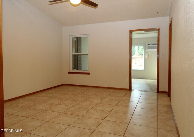 Building Photo - 1809 Pueblo Alegre Dr