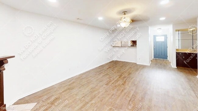 Building Photo - 2 br, 2.5 bath Condo - 1606 Mill St B B