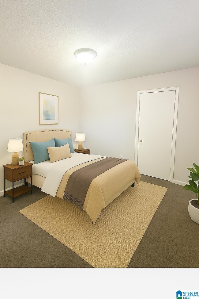 Building Photo - 678 Cummins Ave