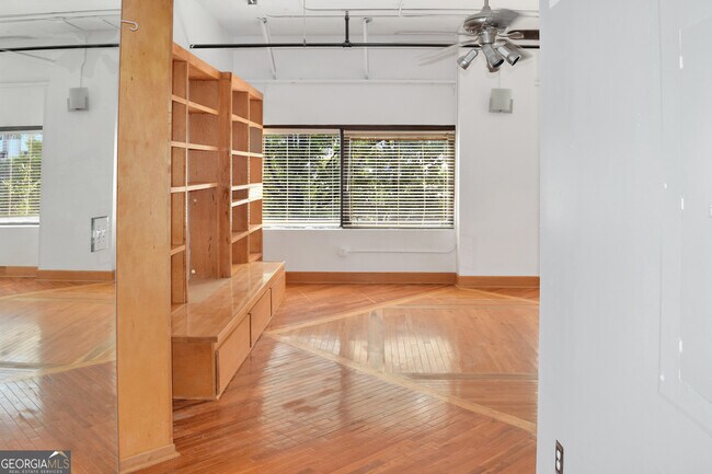 Building Photo - 120 Ralph McGill Blvd NE