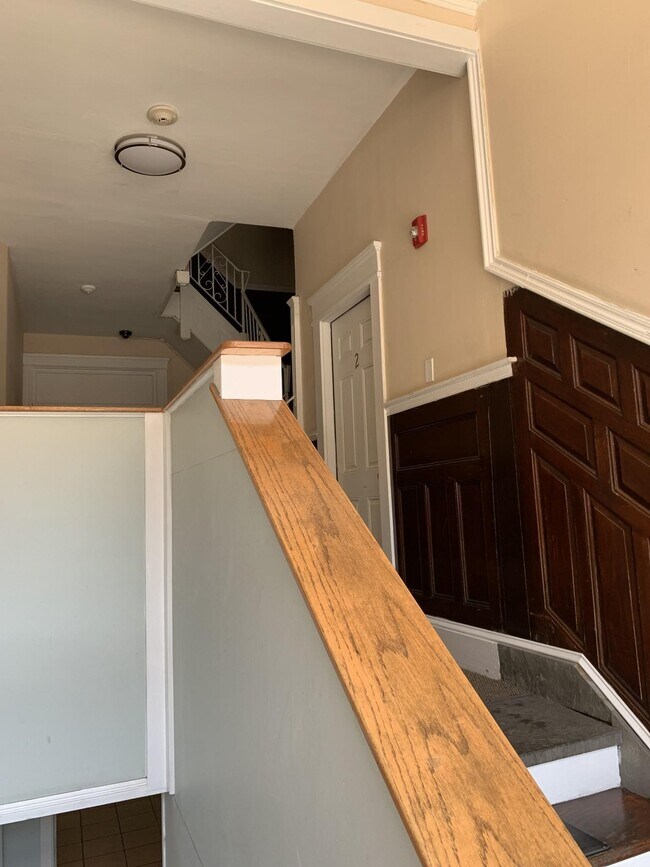 Building Photo - 883 Huntington Ave