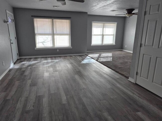 Building Photo - 2209 NW Smith Ave