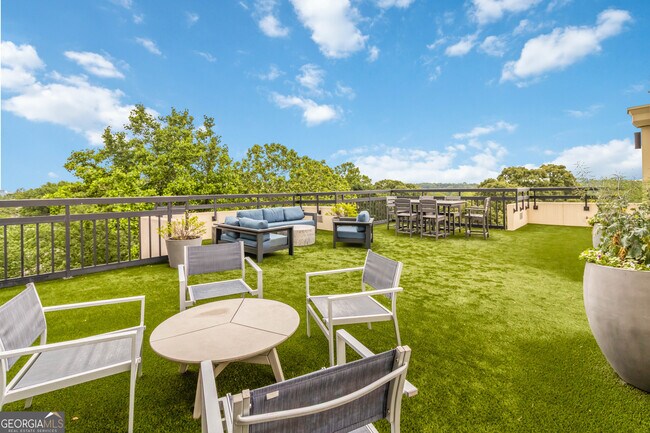 Building Photo - 1130 Piedmont Ave NE