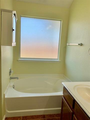 Building Photo - 3500 Crisoforo Dr