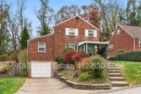 Building Photo - 136 Lynnwood Dr