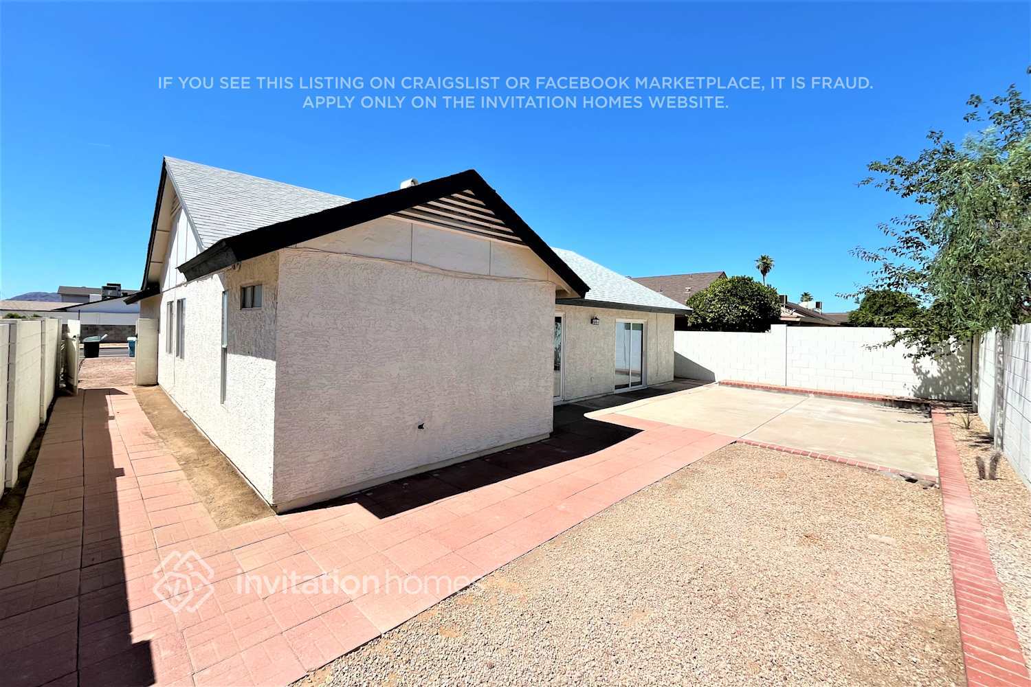 Building Photo - 3856 E Acoma Dr