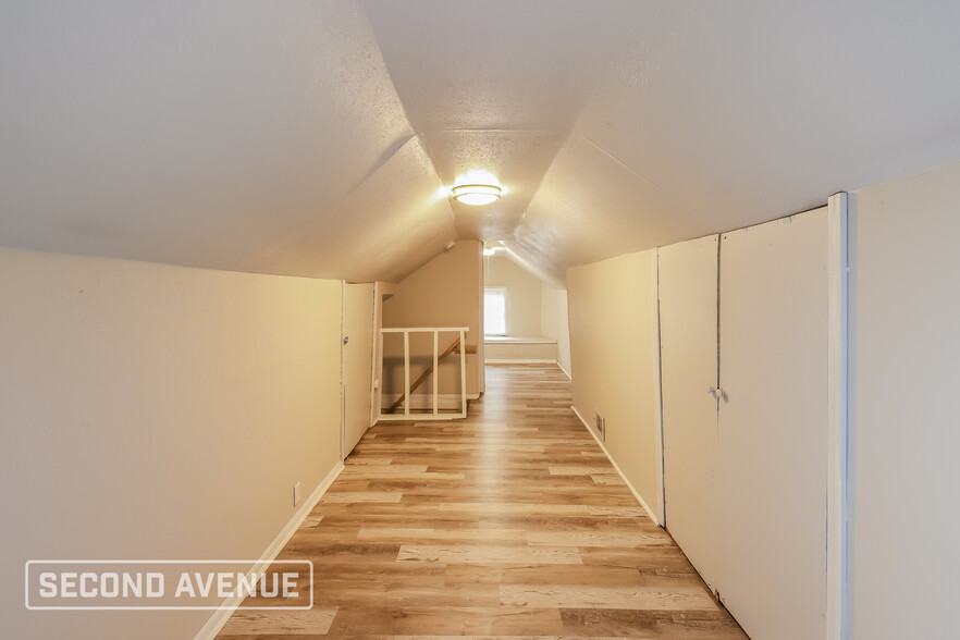 Building Photo - 3842 E 68th Terrace