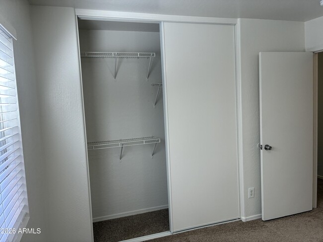 Building Photo - 6027 W Encinas Ln