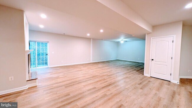 Building Photo - 10918 Crider Ct