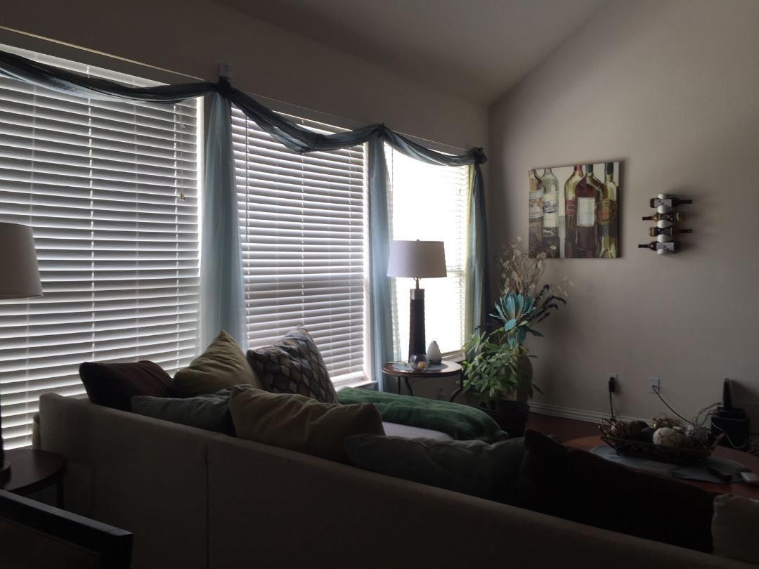 Building Photo - 4522 Oak Shores Dr